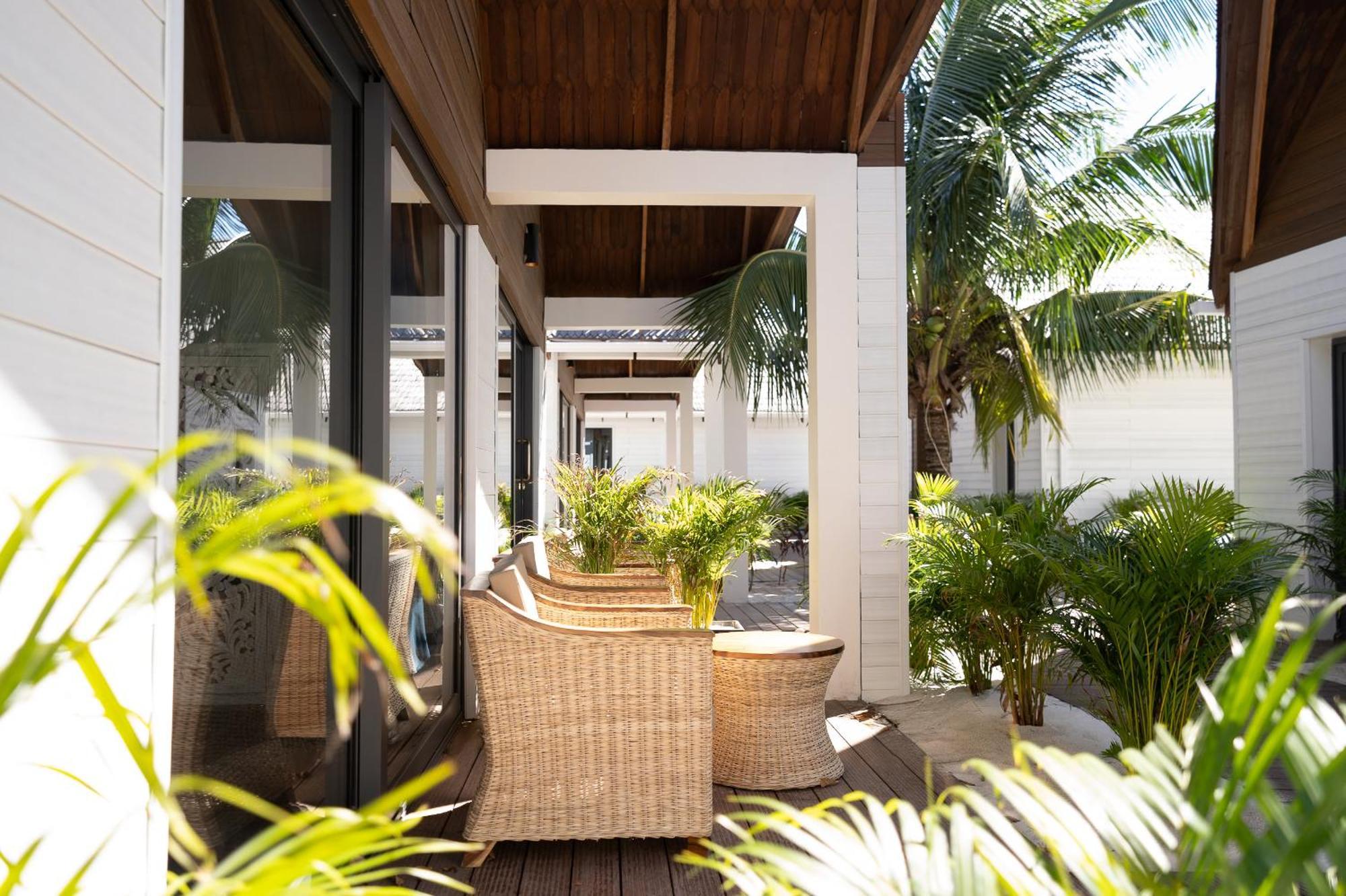 Golden Beach Resort Sok San Village ภายนอก รูปภาพ
