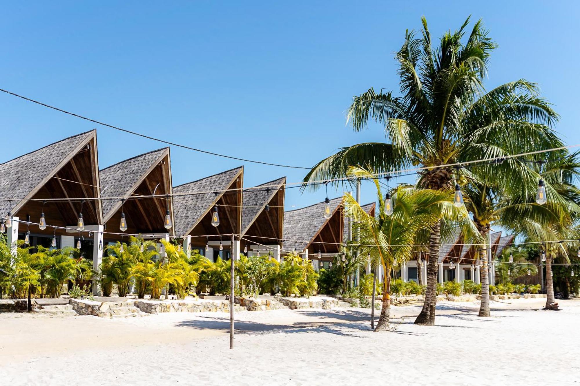 Golden Beach Resort Sok San Village ภายนอก รูปภาพ