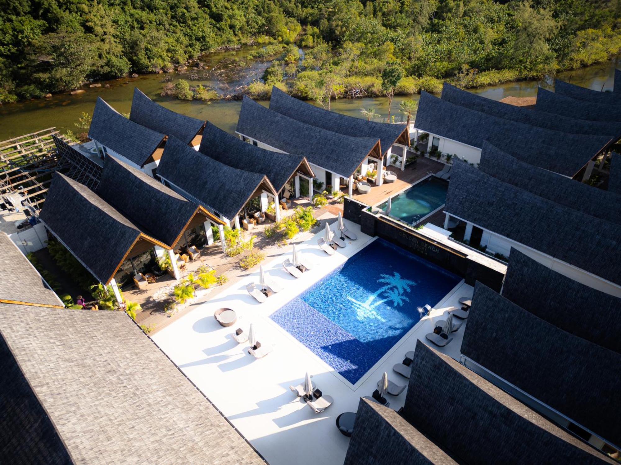 Golden Beach Resort Sok San Village ภายนอก รูปภาพ
