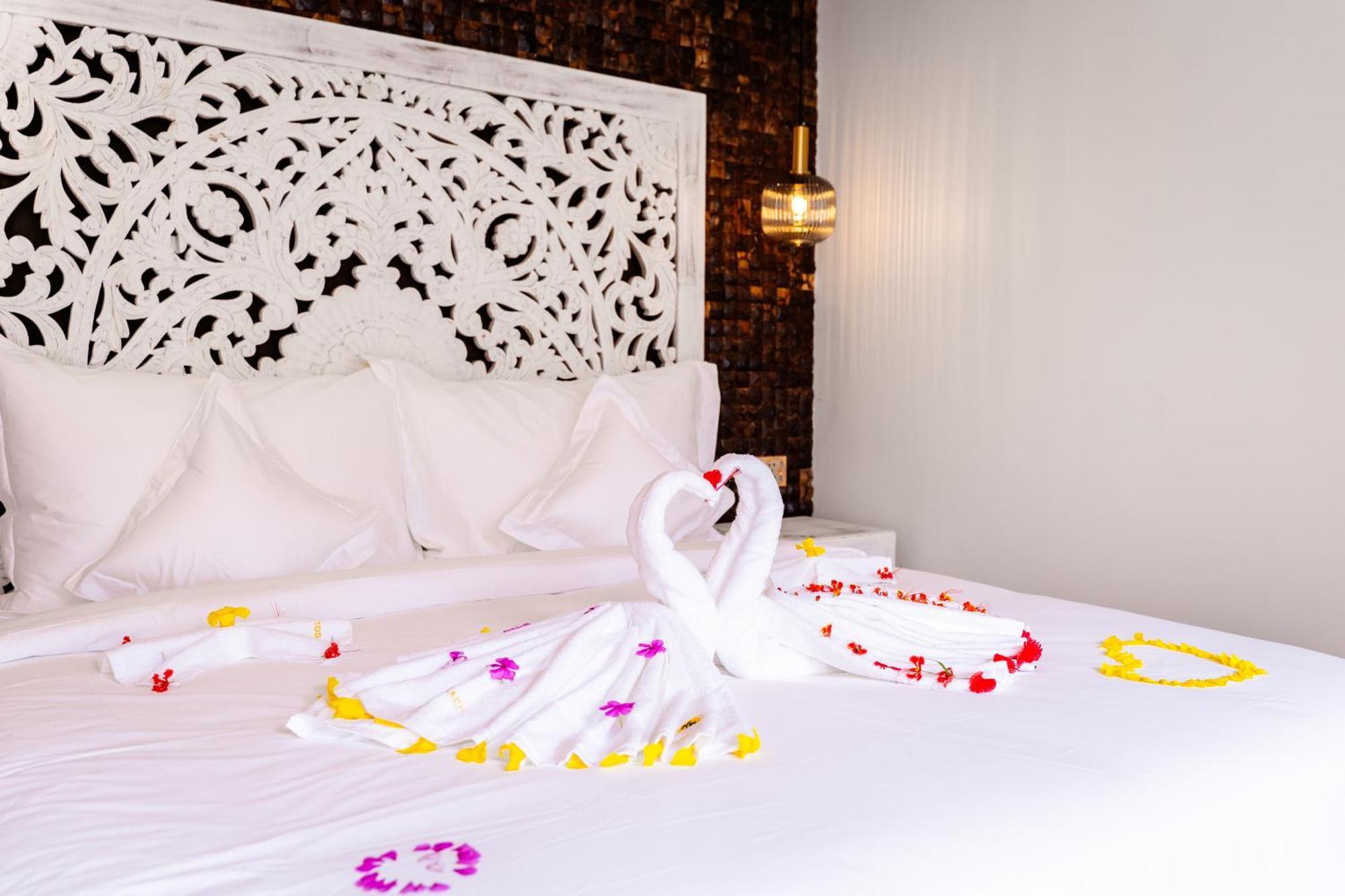 Golden Beach Resort Sok San Village ภายนอก รูปภาพ