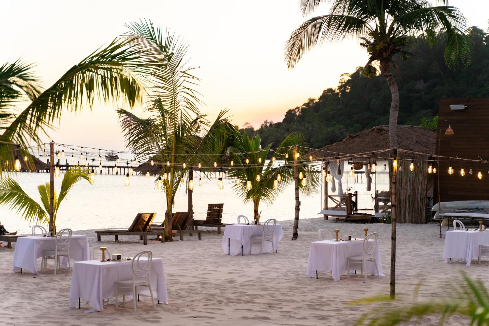 Golden Beach Resort Sok San Village ภายนอก รูปภาพ