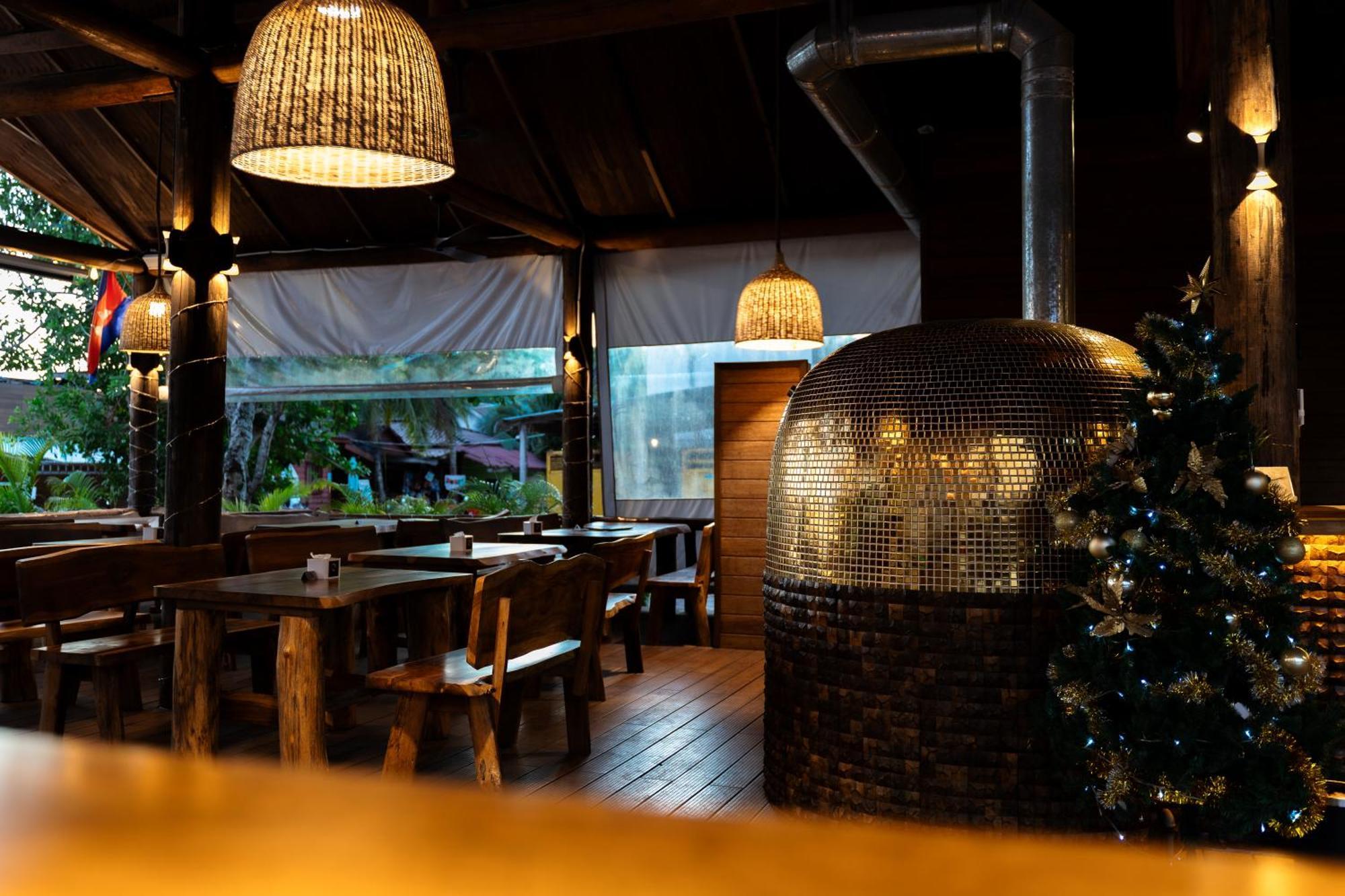 Golden Beach Resort Sok San Village ภายนอก รูปภาพ